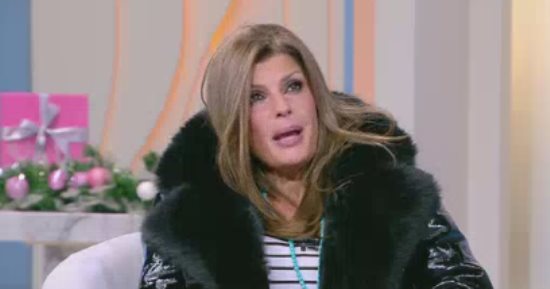 الفنانة فيدرا: مش هتجوز تانى.. والسعادة مش مرتبطة براجل