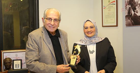 انتظروا أجرأ حوار للمخرج على بدرخان.. أسرار السندريلا وكبار النجوم