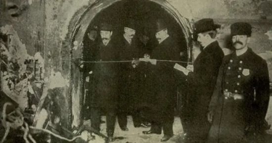 حكاية عرض مسرحى تحول إلى مأساة جماعية فى شيكاغو 1903