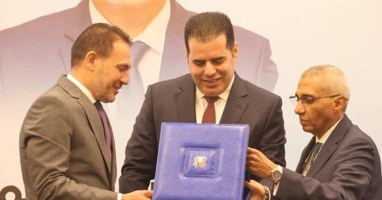 تكريم المستشار محمد عبد المنعم بمناسبة انتهاء فترة عملة بسفارة مصر بعُمان