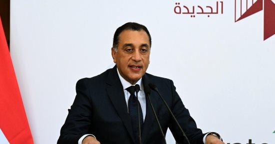 رئيس الوزراء: تطبيق التأمين الصحى الشامل يمنح المواطن الخدمة بأى مكان عام أو خاص