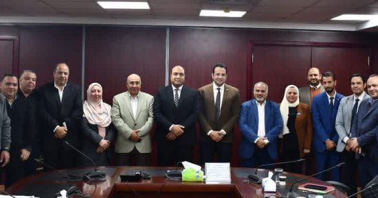 مياه الجيزة تبحث مع يونيسف مصر تعزيز التعاون فى رفع كفاءة المرافق