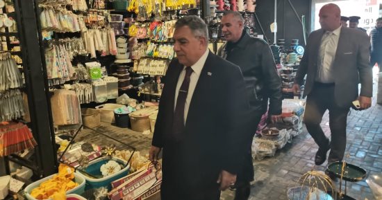 محافظ الدقهلية يتفقد السوق الحضارى بالسنبلاوين ويؤكد الالتزام بالأسعار المخفضة