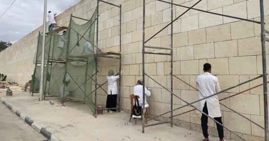 تطوير تاريخى بميدان السيدة عائشة.. إزالة الكوبرى المعدنى وتحويل المنطقة لمتحف مفتوح.. افتتاح محور صلاح سالم الجديد خلال أيام.. ونقل مقابر وشواهد تاريخية إلى أماكن بديلة.. صور