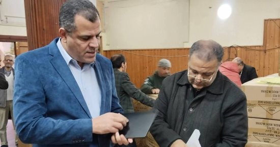 تعليم دمياط يتسلم حصة أجهزة التابلت لطلاب الصف الأول الثانوى