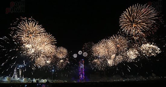 العاصمة الجديدة تتألق بعروض ضوئية مذهلة فى احتفالات رأس السنة 2026.. صور 