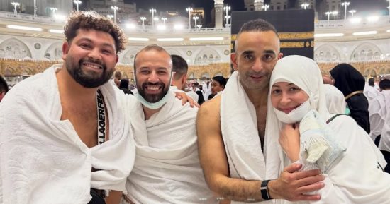 7 فنانين بدأوا العام الجديد 2026 بأداء مناسك العمرة