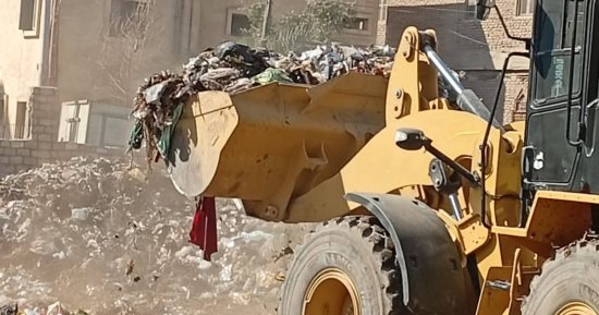 رفع 100 طن قمامة ومخلفات صلبة وأتربة بـ7 قرى فى مركز سوهاج