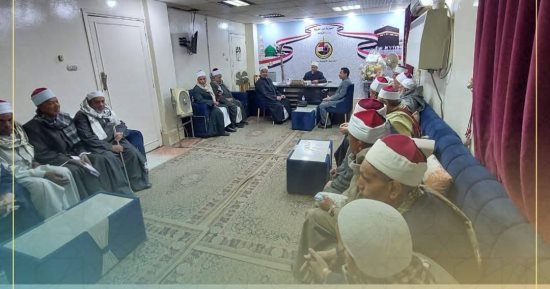أوقاف سوهاج تجرى مقابلات الراغبين في استخراج تصريح خطابة من المحالين للمعاش