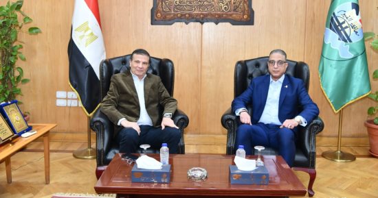 محافظ الفيوم يستقبل وزير الزراعة لتفقد عدد من المشروعات بالقطاع الزراعي