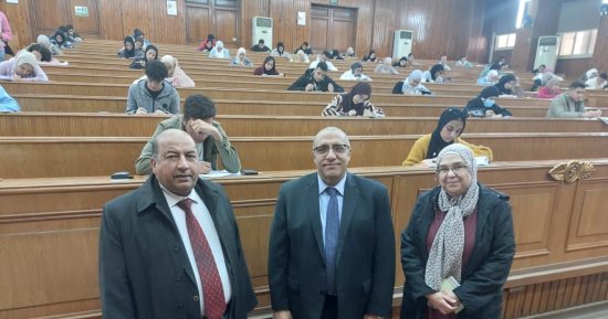 قيادات جامعة القاهرة تواصل المتابعة الميدانية لامتحانات الدراسات العليا والبكالوريوس