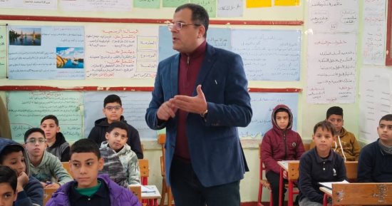 وكيل تعليم دمياط يحيل مدير مدرسة ومعلم للتحقيق.. اعرف التفاصيل