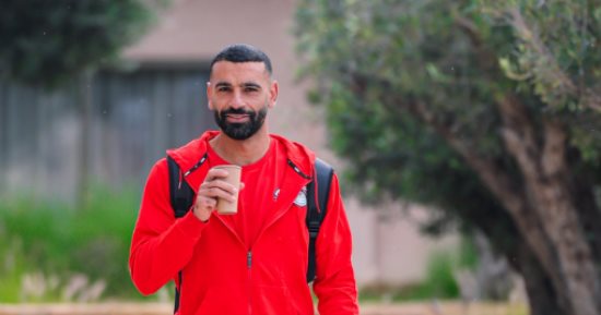 منتخب مصر يتوجه إلى ملعب أدرار استعدادا لمواجهة بنين بأمم أفريقيا.. صور