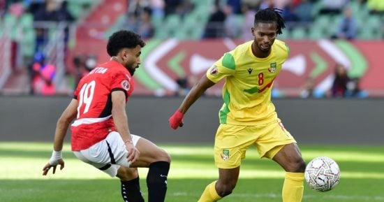 مروان عطية يسجل هدف التقدم لمنتخب مصر أمام بنين