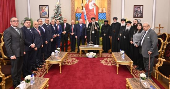 مجلس الدولة يهنئ البابا تواضروس الثاني بعيد الميلاد المجيد