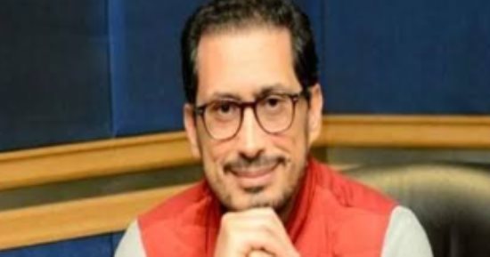 رحلة أحمد عيد من مسرح الجامعة إلى الكوميديا فى عيد ميلاده