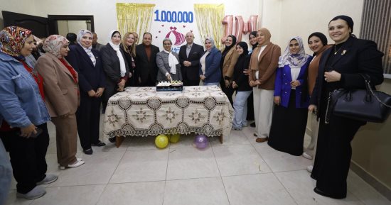 المستشارة أمل عمار تزور فرع المجلس القومي للمرأة ببني سويف وتشيد بمشروع «تحويشة» 