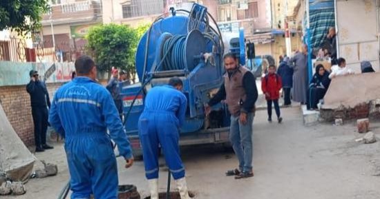 محافظ كفر الشيخ: تمهيد الطرق بقرى حياة كريمة وصيانة شبكة الصرف الصحى بدسوق