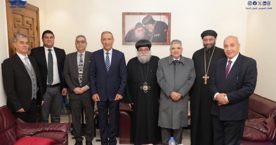الفريق أسامة ربيع يقدم التهنئة للأخوة الأقباط بمناسبة عيد الميلاد المجيد