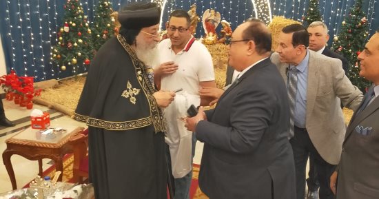 رئيس حزب ‬الوفد‭ ‬يهنئ‭ ‬البابا‭ ‬تواضروس ‬بعيد‭ ‬الميلاد‭ ‬المجيد