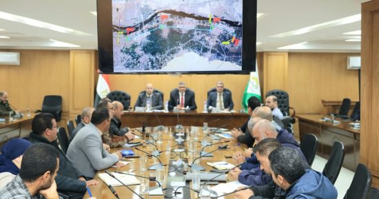 محافظ الجيزة يتابع آليات تنفيذ المرحلة الأولى من تطوير طريق المنيب/العياط