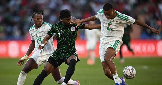 الجزائر ضد نيجيريا.. تعادل سلبي في الشوط الأول من أمم أفريقيا.. صور 