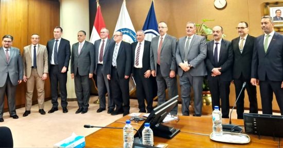 رئيس هيئة البترول يوجه الالتزام بتنفيذ برامج الحفر وخطط التنمية لضمان الاستدامة