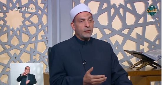 هل الاكتئاب دليل على ضعف الإيمان؟.. أمين الفتوى يجيب