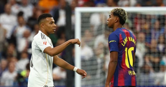 برشلونة يسعى لإسقاط ريال مدريد في كلاسيكو حسم لقب الدوري الإسباني