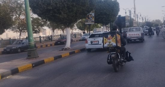 احذروا تقلبات الجو.. نشاط للرياح فى الأماكن المفتوحة والطرق بالمنيا.. مباشر