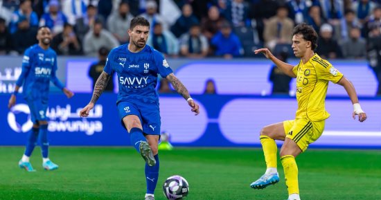 الهلال ينفرد بصدارة الدوري السعودي بالفوز على النصر 3-1
