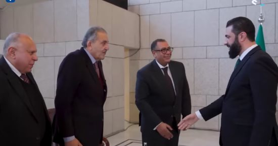 أحمد الوكيل: الرئيس السورى تحدث معنا من القلب ولم يمسك ورقة وقلم 