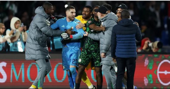 رداً على الاتحاد السنغالي.. كاف يتوعد بعقوبات صارمة لإنهاء فوضى أمم أفريقيا