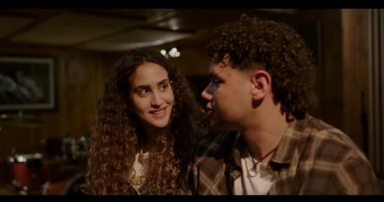 مسلسل ميد تيرم الحلقة 30.. دنيا وائل تعترف بحبها لـ زياد ظاظا