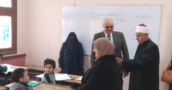 17 ألف و430 طالب وطالبة يؤدون امتحانات الشهادتين الابتدائية والإعدادية الأزهرية أمام 135 لجنة