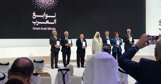بينهم مصريين.. محمد بن راشد يكرم نوابغ العرب 2025 