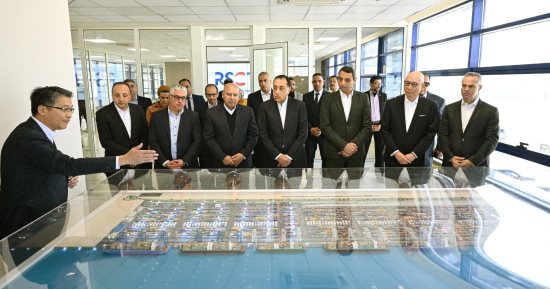 مدبولى يشهد وصول السفينة CMA CGM IRON القادمة من بيروت لميناء السخنة 