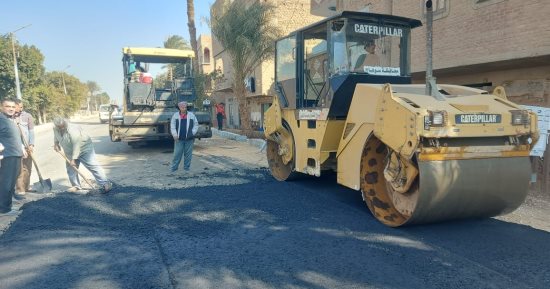 محافظ سوهاج: بدء رصف طريق صديق المنشاوى بتكلفة 60 مليون جنيه
