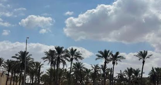 الأرصاد: سحب وأمطار متفاوتة على هذه المحافظات ونشاط رياح على أغلب الأنحاء