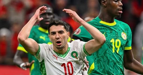 هل تعمد إبراهيم دياز إهدار ركلة جزاء المغرب ضد السنغال؟ فيديو وصور