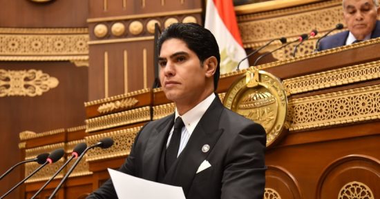 مجلس الشيوخ يوافق نهائيا على تعديلات لجنة الشئون المالية والاقتصادية والاستثمار برئاسة «أبو هشيمة» على قانون الضريبة العقارية