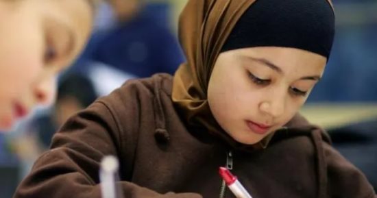النمسا تحظر الحجاب المدرسى للفتيات دون 14 عاما بداية من سبتمبر