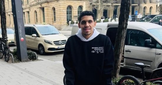 محمد حمدي يغادر ميونيخ فى طريق العودة إلى القاهرة بعد جراحة الصليبي