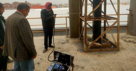 بسبب الروائح الكريهة.. لجنة برئاسة نائب محافظ الدقهلية تتفقد المنطقة الصناعية
