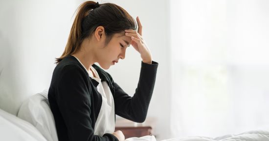 6 علامات تحذيرية لنقص فيتامين ب12 تظهر على وجهك وعينيك