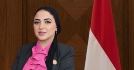 النائبة مروة توفيق أرملة الشهيد رامي هلال في حوار لـ"اليوم السابع": زوجي لم يرحل هو حجر الأساس لكل أمان نعيشه.. كل ابتسامة آمنة تذكرني بتضحياته.. زوجي بطل في حياتي وبطل في ذاكرة الوطن ودماؤه صنعت الأمان
