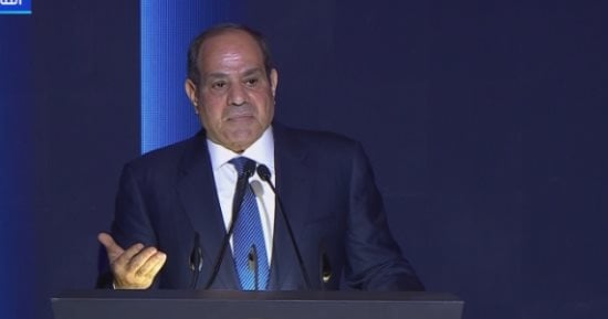 الرئيس السيسى يهنئ رجال الشرطة ونسائها البواسل ويجدد العهد تجاه الشهداء