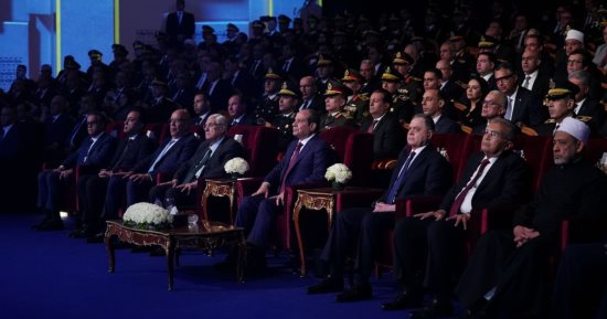 الرئيس السيسى: الدول التى اعتمدت على الميليشيات دُمرت.. ومؤسسات الدولة الضامن الوحيد للاستقرار.. فاتورة «عدم الاستقرار» باهظة ويدفع ثمنها الحاضر والمستقبل.. أمن مصر القومى خط أحمر ونعمل على إصلاح المؤسسات