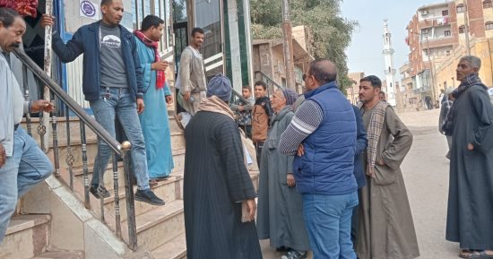 محافظ قنا: حملات تموينية مكثفة تضبط 61 مخالفة متنوعة
