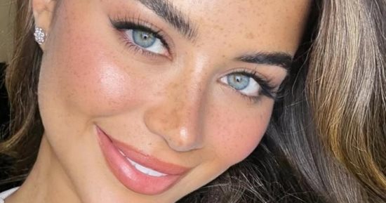يارا السكرى مدرسة من أسرة متوسطة فى مسلسل على كلاى 